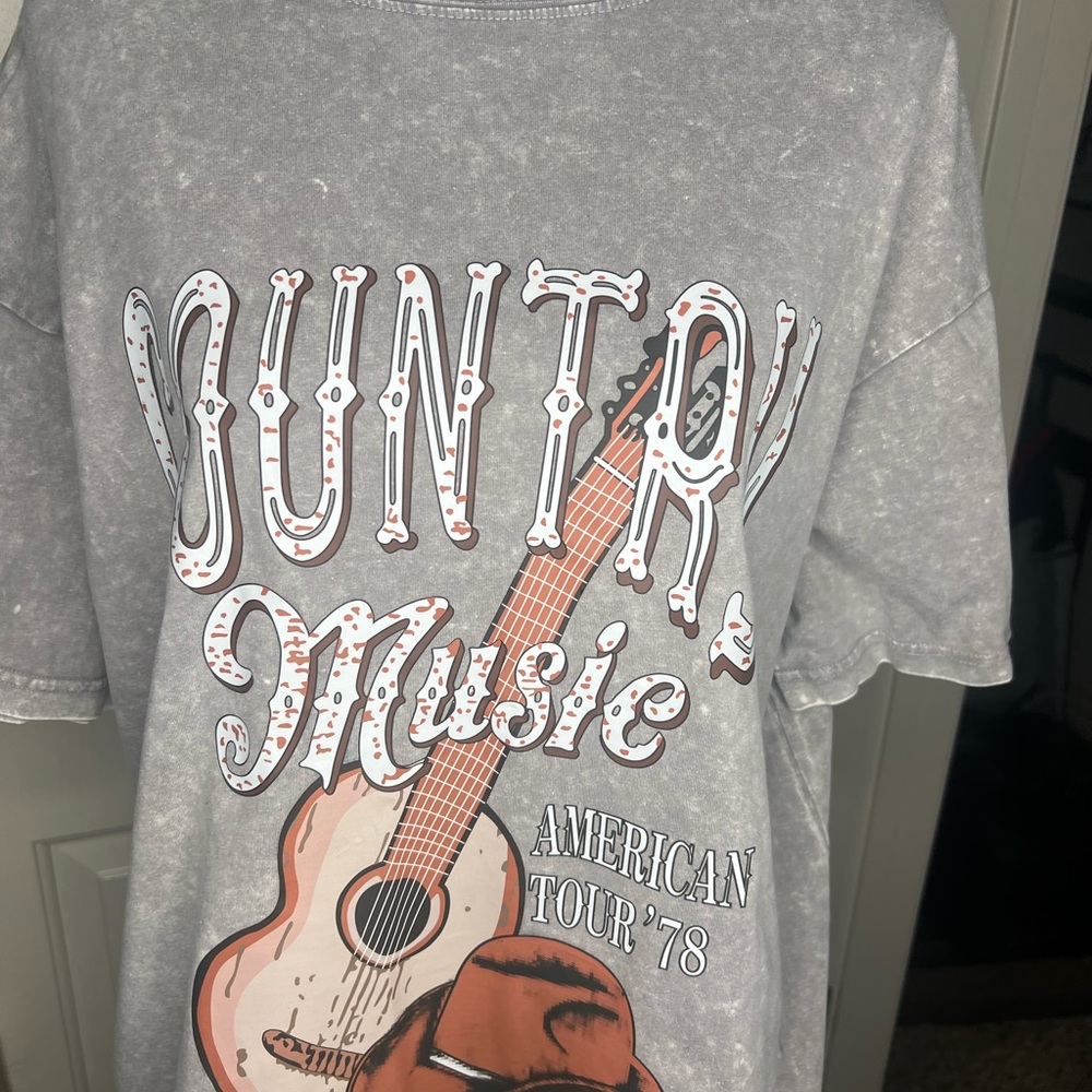 Gray Country Music Graphic T-Shirt